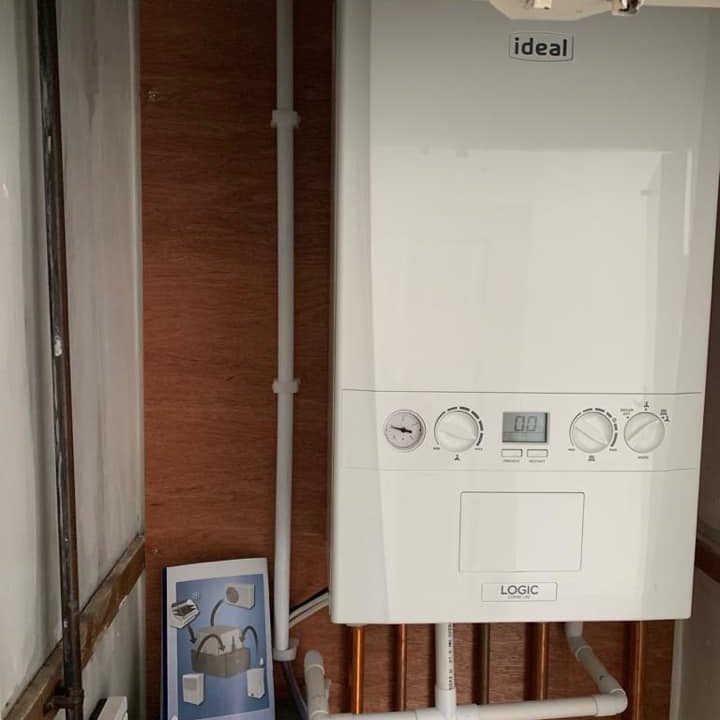 Gas boiler